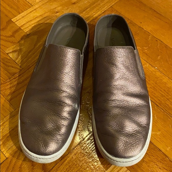 Vince bronze slip on sneaker - Picture 2 of 5